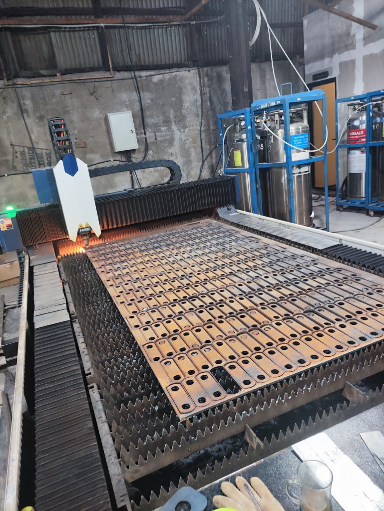 Laser Cutting Process For Chain Conveyor
